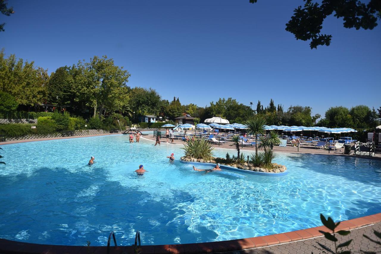 Garden Village Сан Марино Екстериор снимка