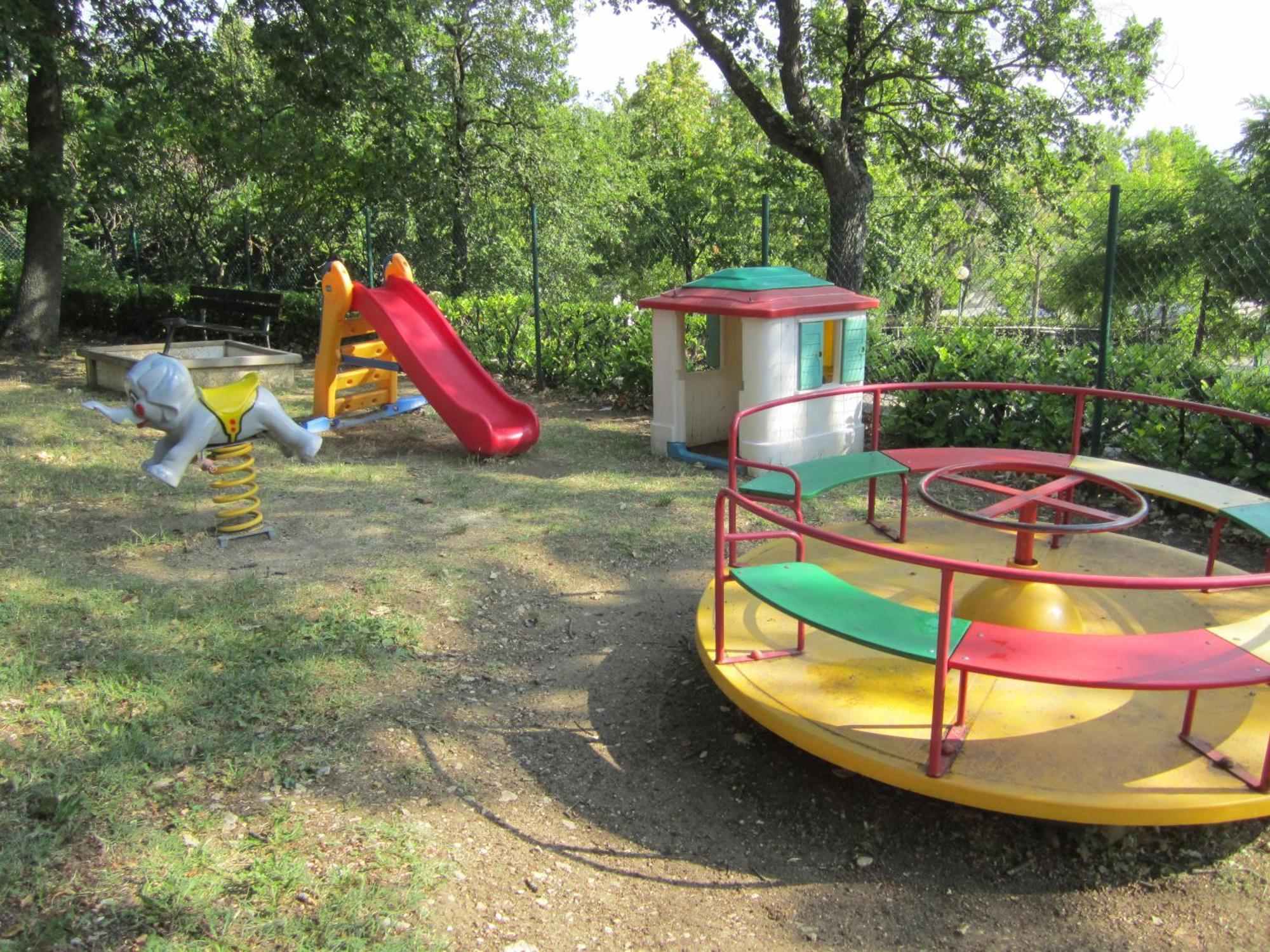 Garden Village Сан Марино Екстериор снимка