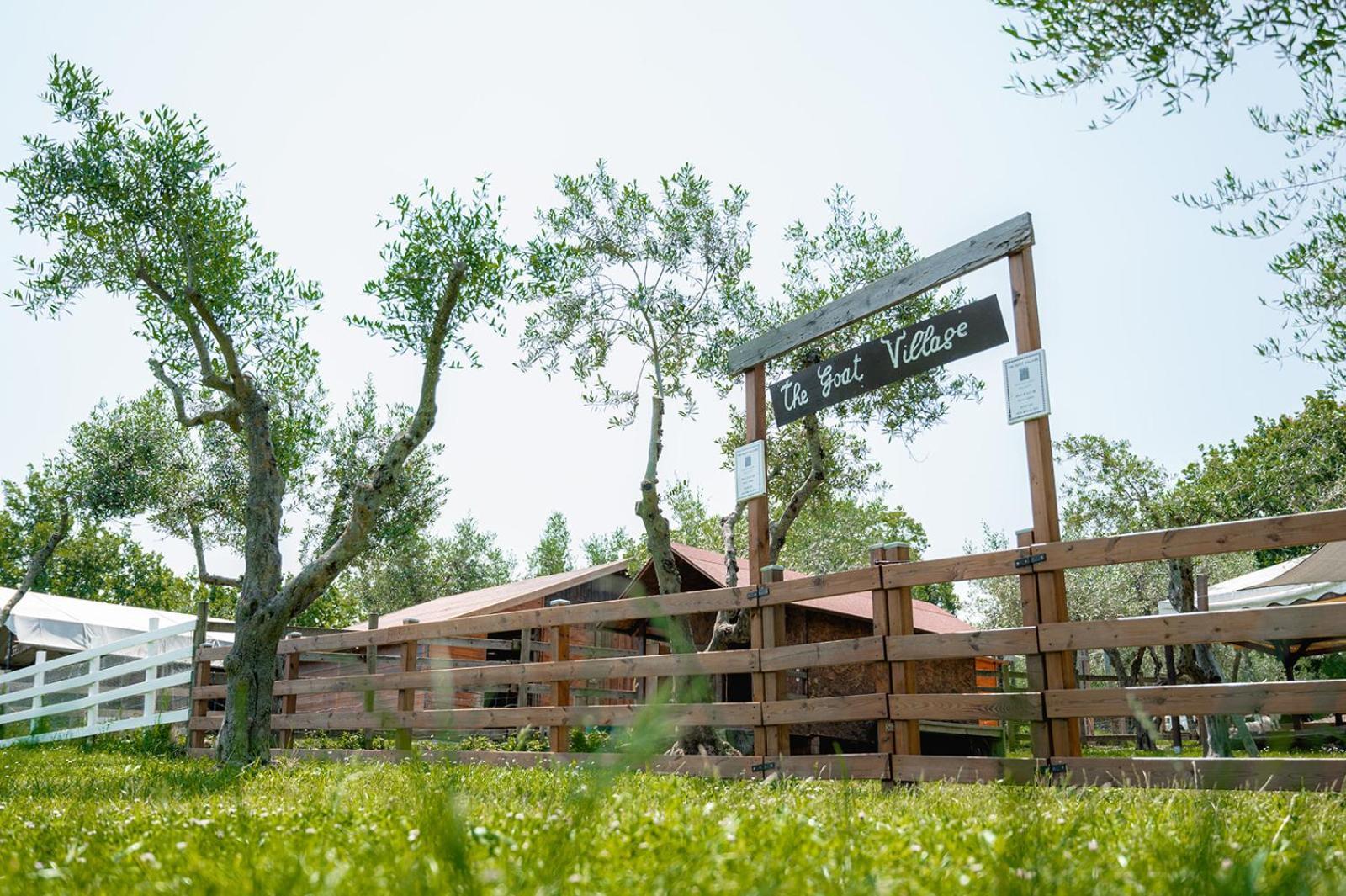 Garden Village Сан Марино Екстериор снимка